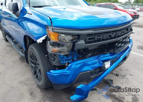 2023 Chevrolet Silverado 1500 4Wd Short Bed Custom/4Wd Standard Bed Custom z USA, uszkodzony, nr VIN 1GCPDBEK3PZ110782